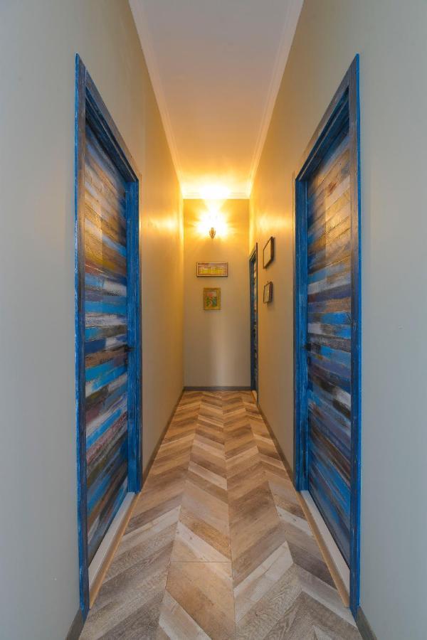 Ponto Gallery Boutique Hotel Tbilisi ภายนอก รูปภาพ