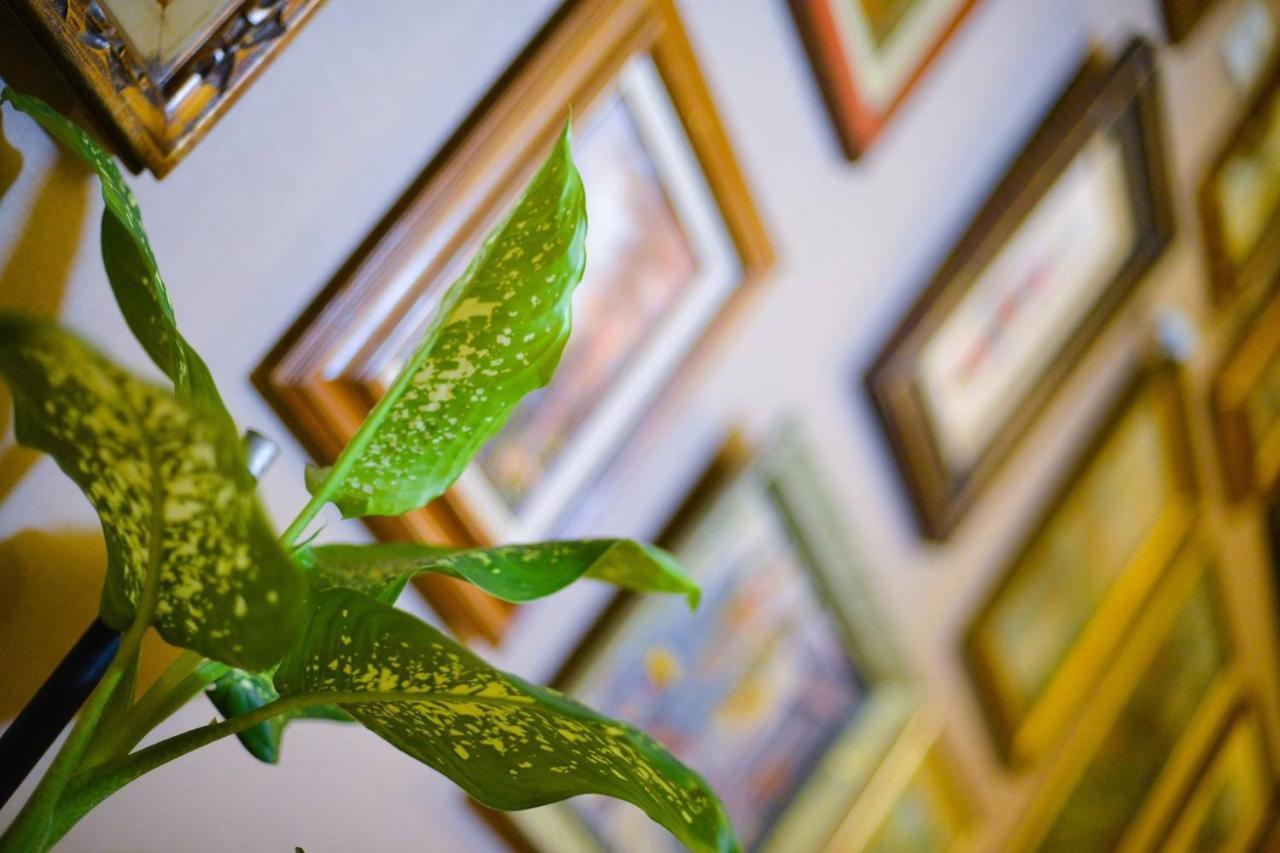 Ponto Gallery Boutique Hotel Tbilisi ภายนอก รูปภาพ