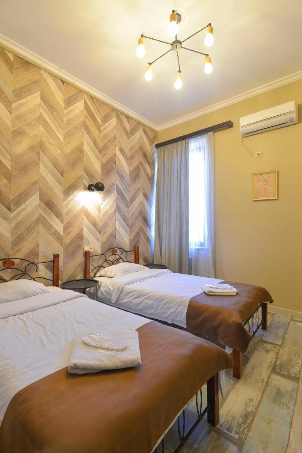 Ponto Gallery Boutique Hotel Tbilisi ภายนอก รูปภาพ