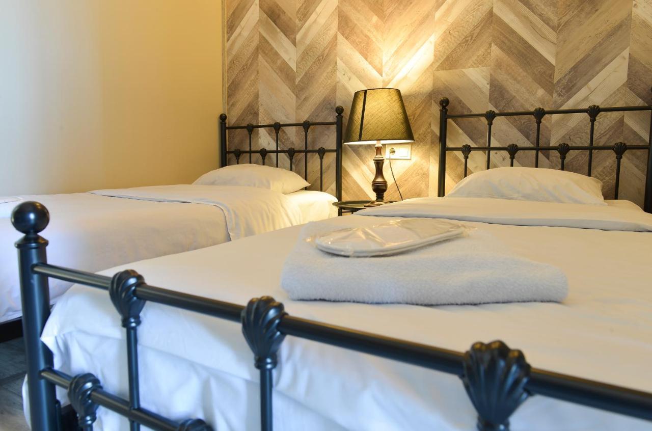 Ponto Gallery Boutique Hotel Tbilisi ภายนอก รูปภาพ