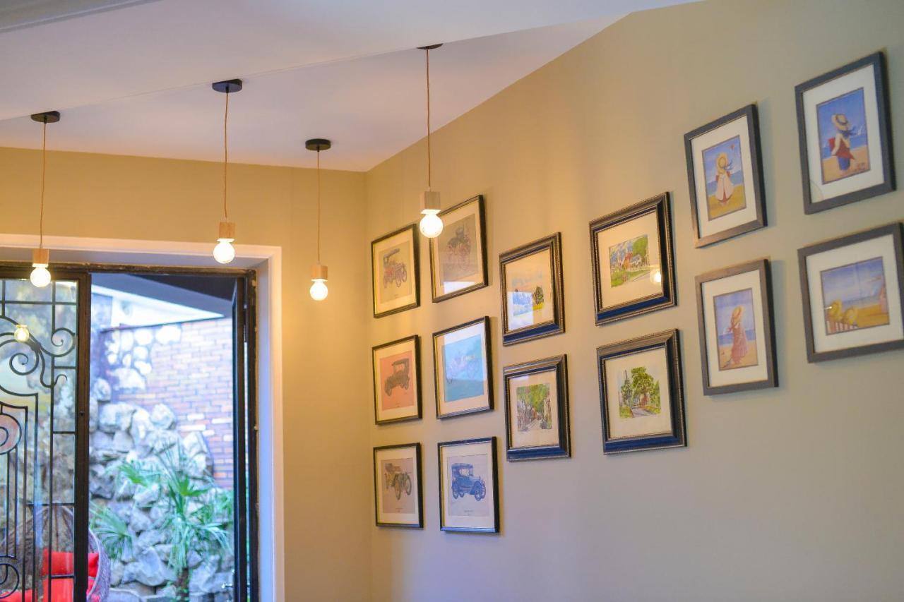 Ponto Gallery Boutique Hotel Tbilisi ภายนอก รูปภาพ