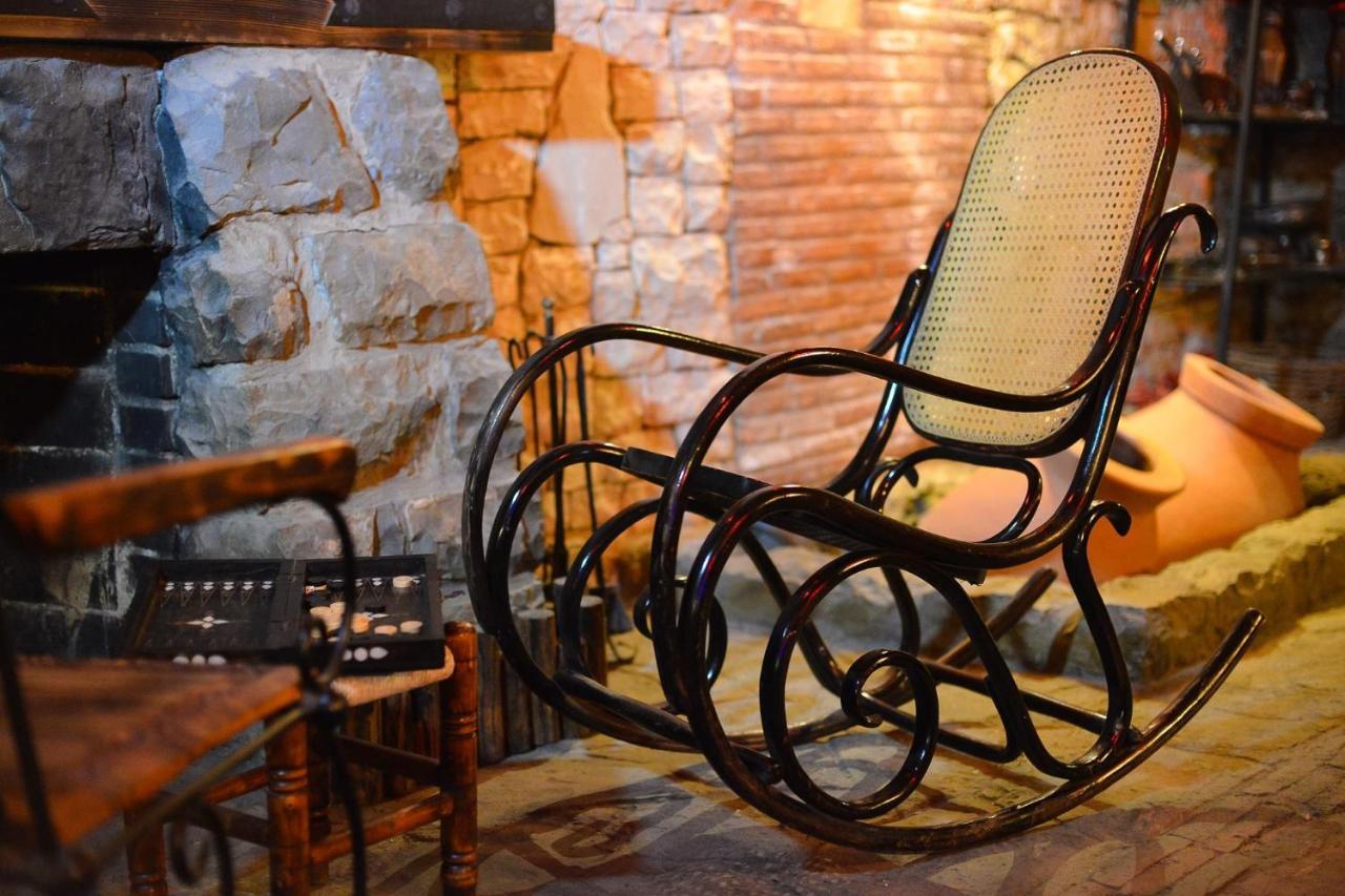 Ponto Gallery Boutique Hotel Tbilisi ภายนอก รูปภาพ