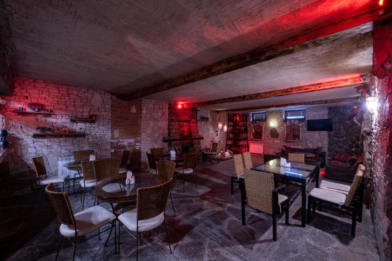Ponto Gallery Boutique Hotel Tbilisi ภายนอก รูปภาพ