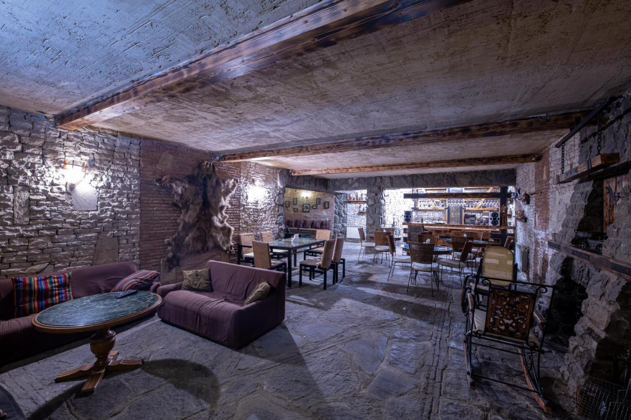 Ponto Gallery Boutique Hotel Tbilisi ภายนอก รูปภาพ