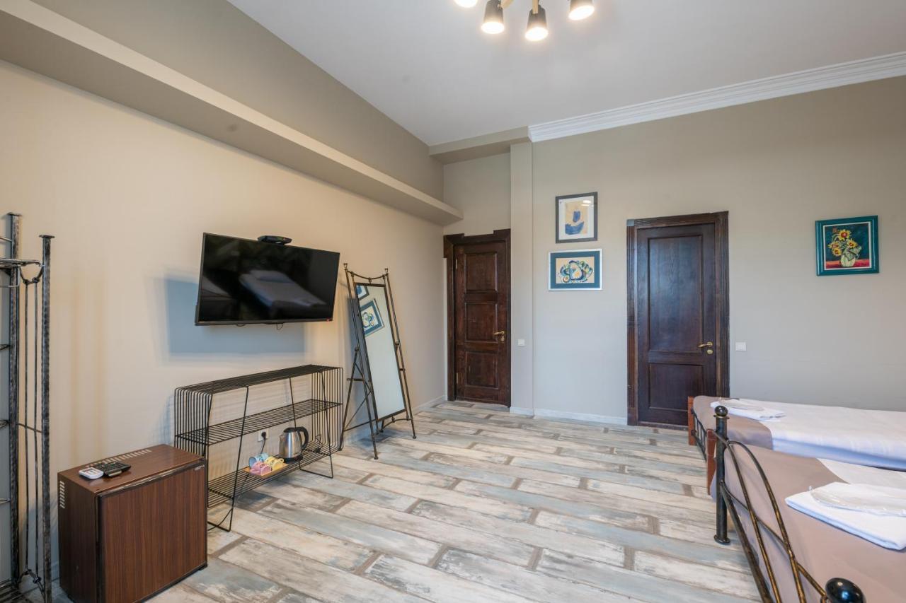 Ponto Gallery Boutique Hotel Tbilisi ภายนอก รูปภาพ