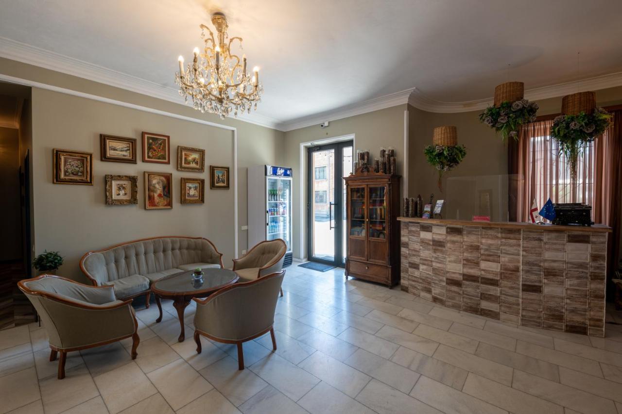 Ponto Gallery Boutique Hotel Tbilisi ภายนอก รูปภาพ