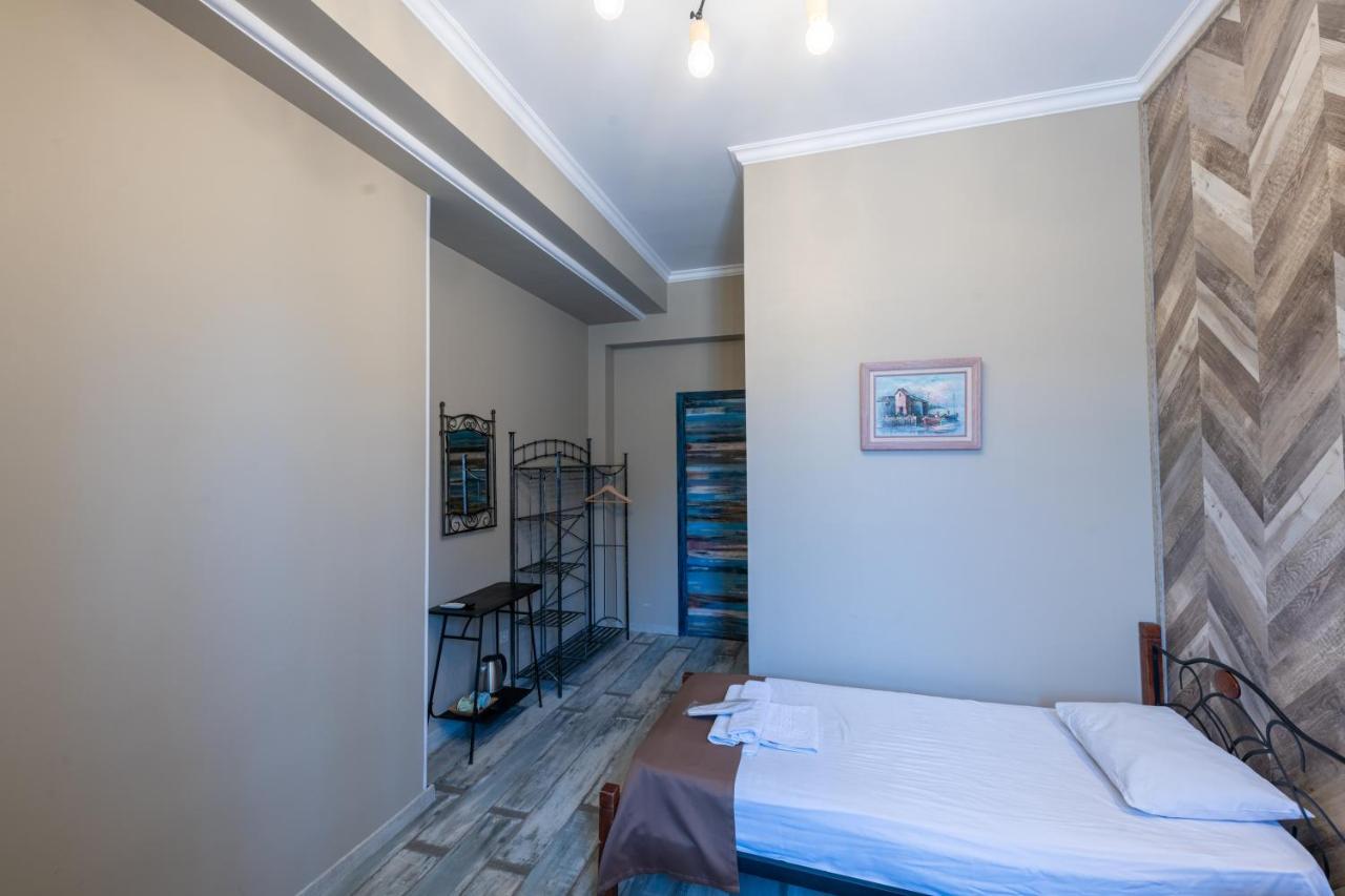 Ponto Gallery Boutique Hotel Tbilisi ภายนอก รูปภาพ